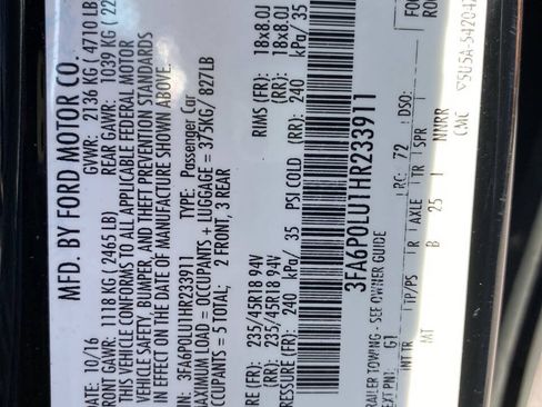 Used 2017 Ford Fusion SE w/ Equipment Group 601A FWD image 32