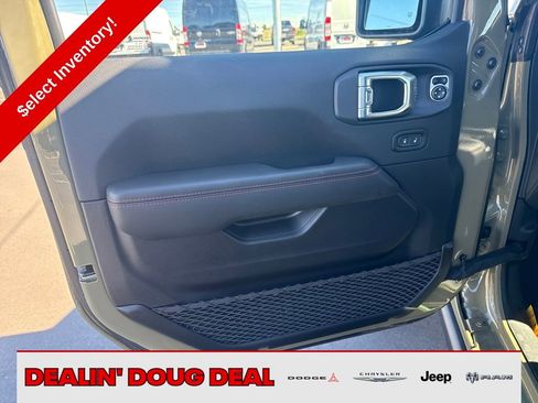 New 2026 Jeep Wrangler Unlimited Rubicon image 13