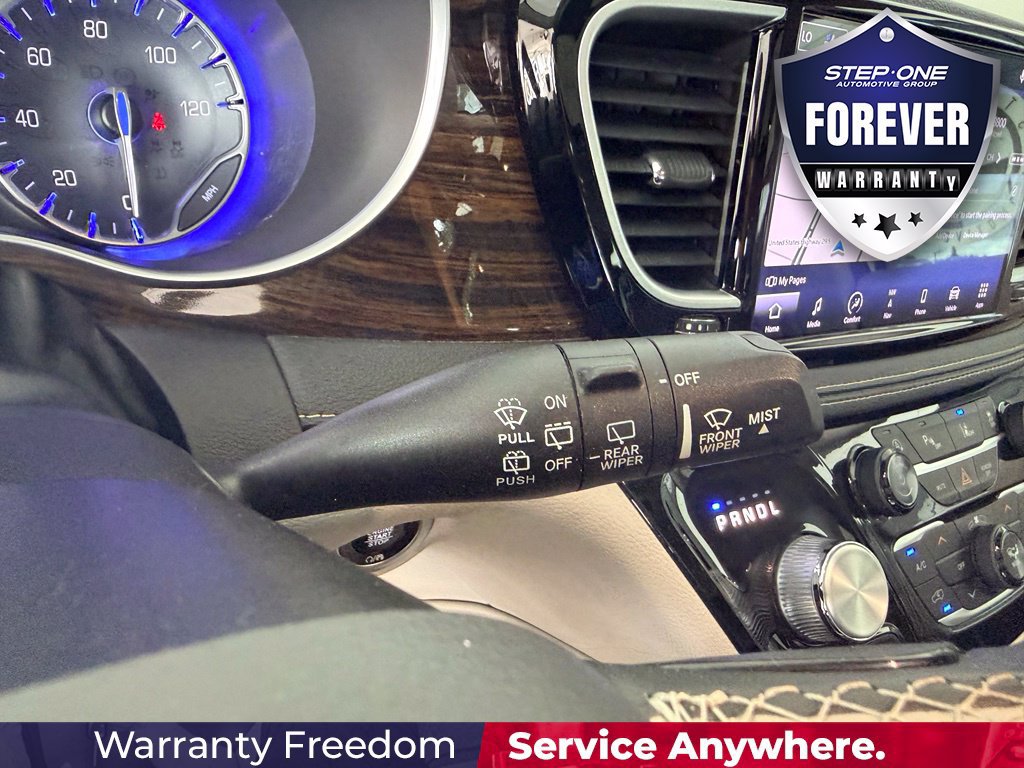 Used 2021 Chrysler Pacifica Limited AWD/4WD image 23