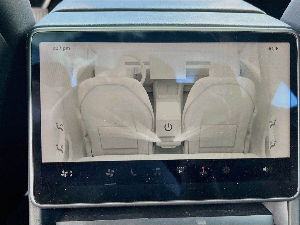 Used 2025 Tesla Model 3 Long Range RWD image 26