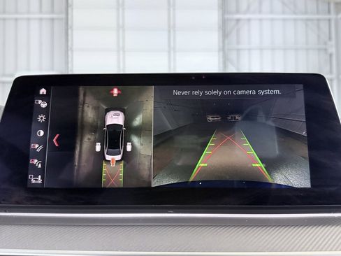 Used 2019 BMW M5 w/ Executive Package image 34