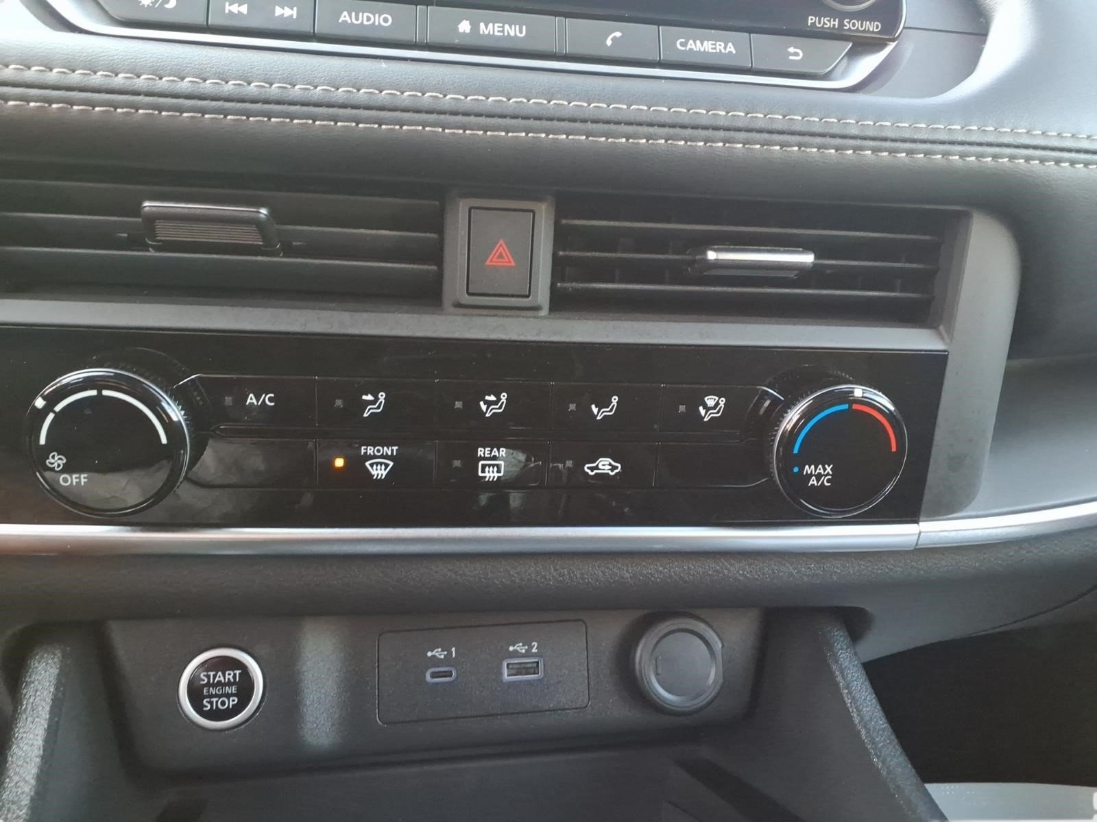 Used 2023 Nissan Rogue S AWD/4WD image 19