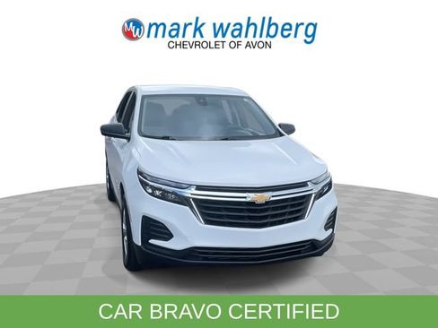 Certified 2024 Chevrolet Equinox LS w/ LS Convenience Package FWD image 2