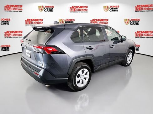 Certified 2025 Toyota RAV4 LE AWD/4WD image 15