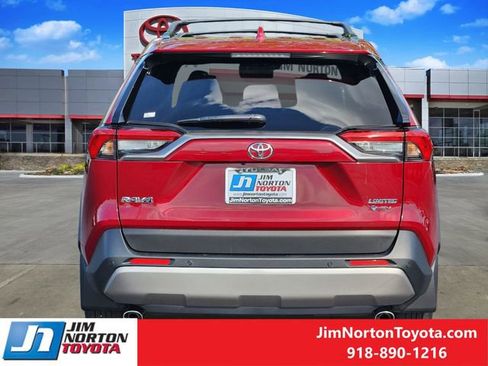 Used 2025 Toyota RAV4 Limited w/ Advanced Technology Package AWD/4WD image 7