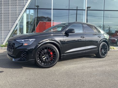 New 2026 Audi SQ8 Premium Plus image 1
