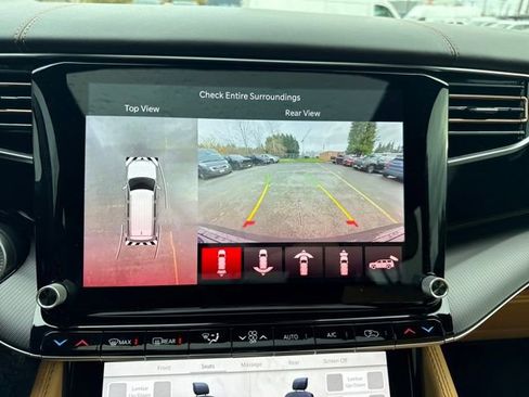 Used 2025 Jeep Grand Wagoneer L Series III w/ Quick Order Packagew 28T image 25