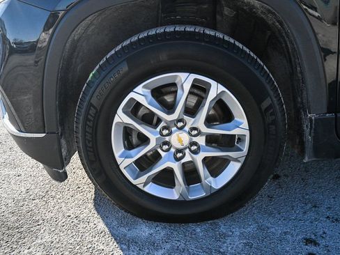 Used 2019 Chevrolet Traverse LT image 12