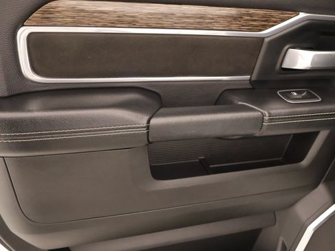 Used 2021 RAM 2500 Laramie AWD/4WD image 17