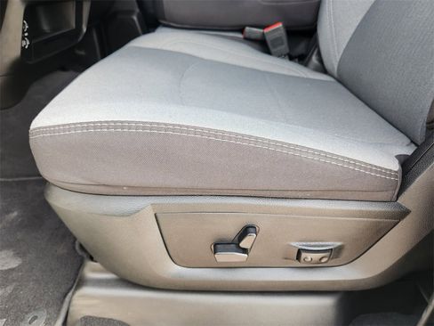 Used 2024 RAM 2500 Big Horn image 27