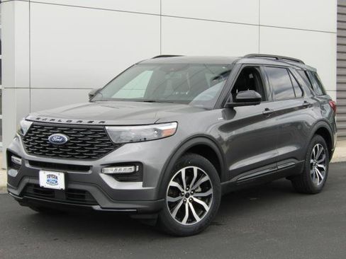 Certified 2022 Ford Explorer ST-Line w/ Class IV Trailer Tow Package AWD/4WD image 33