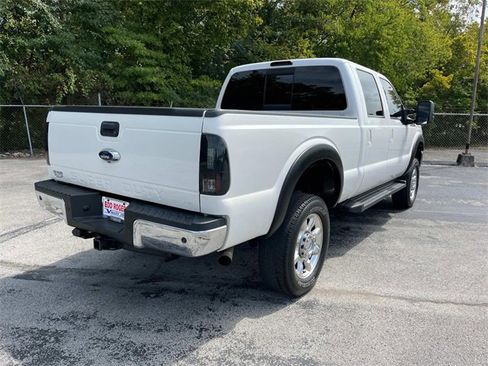 Used 2016 Ford F250 Lariat image 3