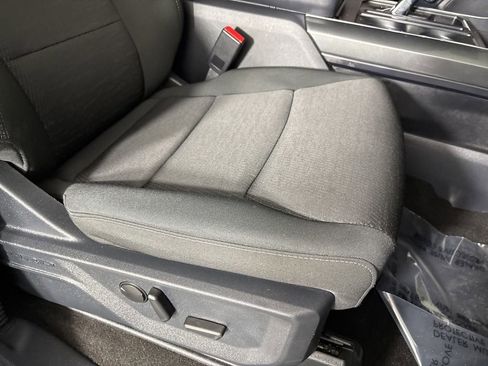 Used 2022 Ford F150 XLT w/ Equipment Group 302A High image 28