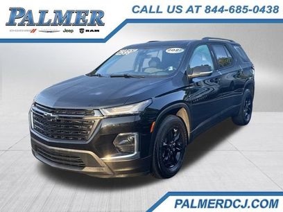 Used 2022 Chevrolet Traverse LT