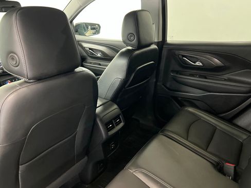 Used 2023 GMC Terrain SLT w/ Tech Package AWD/4WD image 21