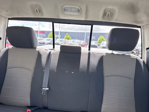 Used 2011 RAM 1500 Classic SLT AWD/4WD image 23