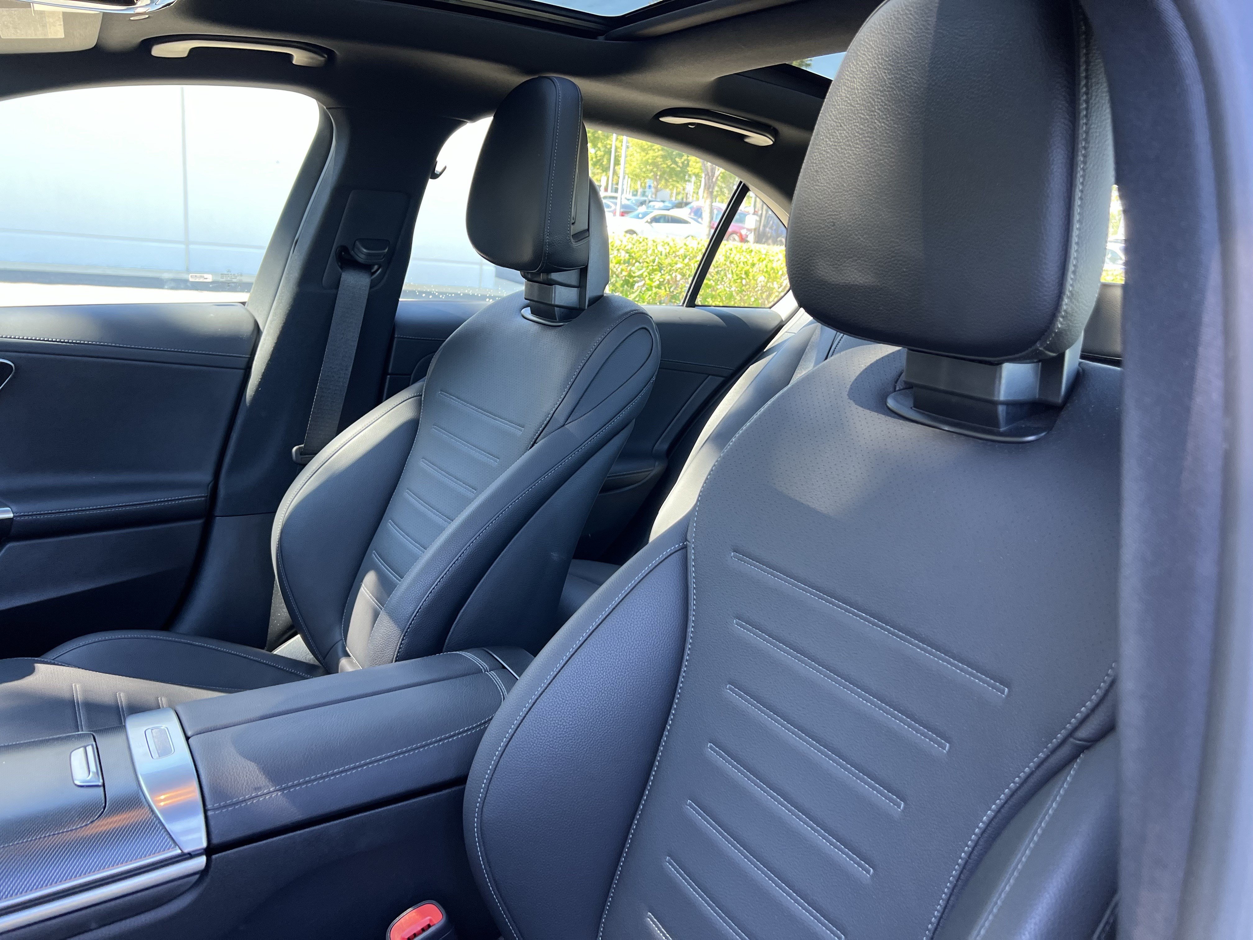 Used 2024 Mercedes-Benz C 300 4MATIC Sedan image 16