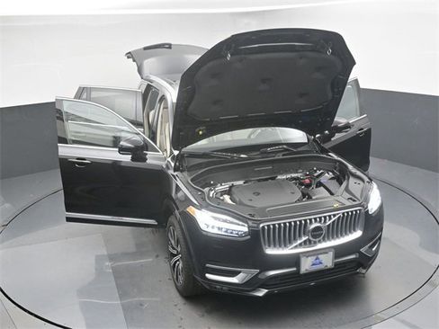 Used 2023 Volvo XC90 B6 Plus w/ Protection Package Premier image 48