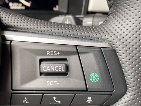 New 2026 Mitsubishi Outlander SE FWD image 34