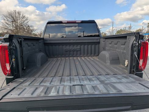 Used 2022 GMC Sierra 1500 SLT w/ SLT Premium Plus Package image 12