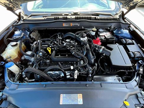 Used 2019 Ford Fusion SE image 32