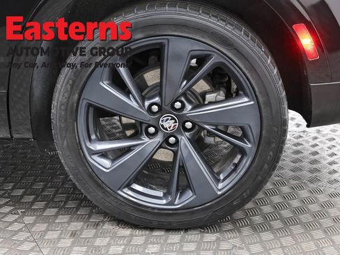 Used 2022 Buick Envision Preferred image 34