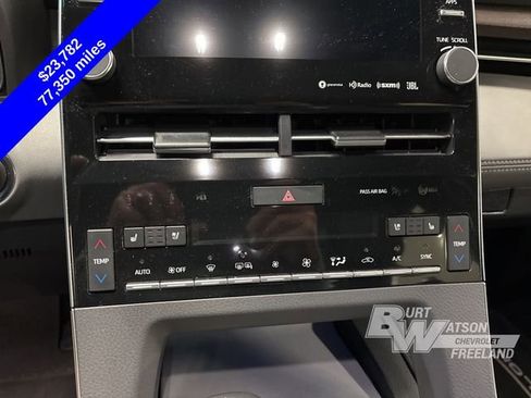 Used 2019 Toyota Avalon Limited image 24