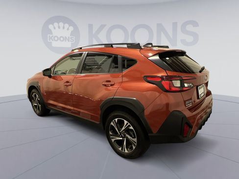 Used 2024 Subaru Crosstrek 2.0i Premium AWD/4WD image 8