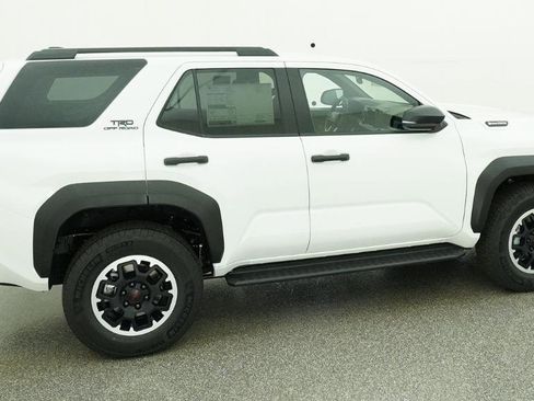 New 2026 Toyota 4Runner 4WD image 13