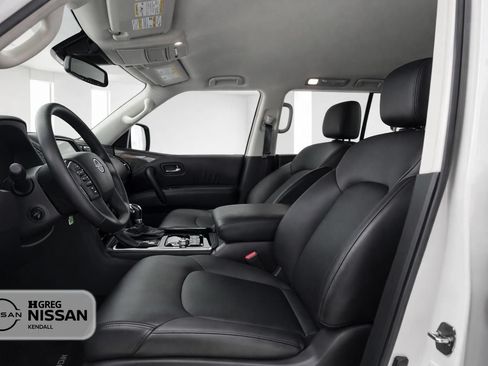 Used 2024 Nissan Armada SV w/ Cargo Package RWD image 6