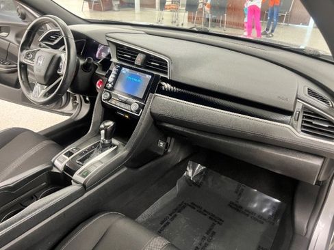 Used 2019 Honda Civic Sport image 9