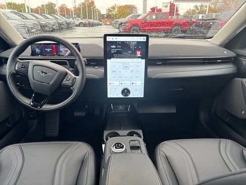 Used 2024 Ford Mustang Mach-E Premium image 14