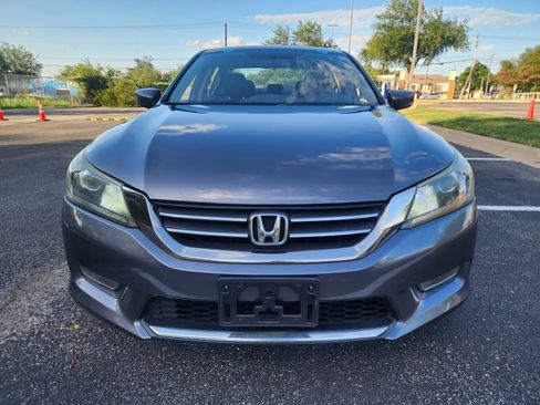Used 2013 Honda Accord Sport image 2