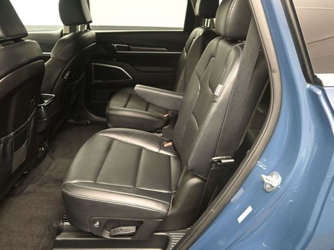 New 2025 Kia Telluride S image 31