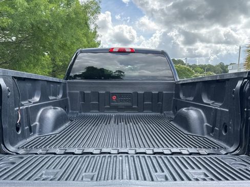 Used 2018 Chevrolet Silverado 1500 LT image 23