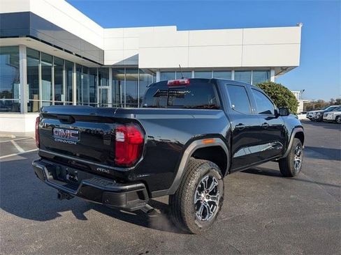 Used 2023 GMC Canyon AT4 w/ AT4 Premium Package image 4