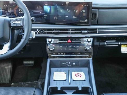 New 2026 Hyundai Santa Fe SEL FWD image 16