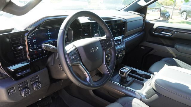 Used 2024 Chevrolet Silverado 1500 ZR2 w/ Technology Package AWD/4WD image 19