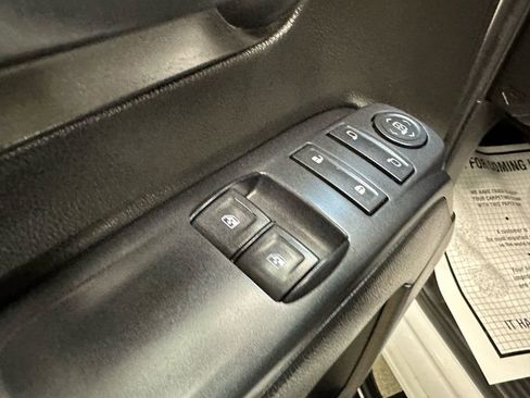 Used 2015 GMC Sierra 3500 2WD Regular Cab w/ Sierra Convenience Package image 17