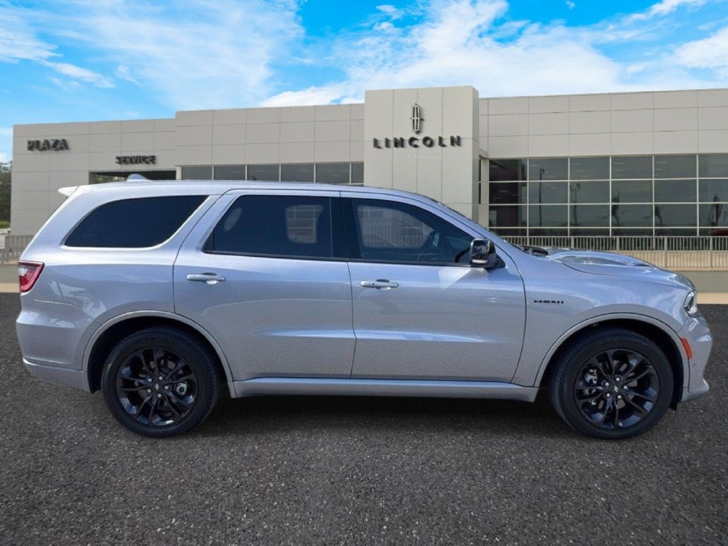 Used 2021 Dodge Durango R/T w/ Technology Group AWD/4WD image 2