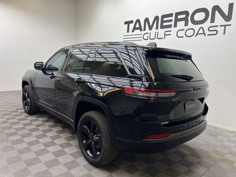 New 2026 Jeep Grand Cherokee Limited w/ Limited Altitude Package image 3