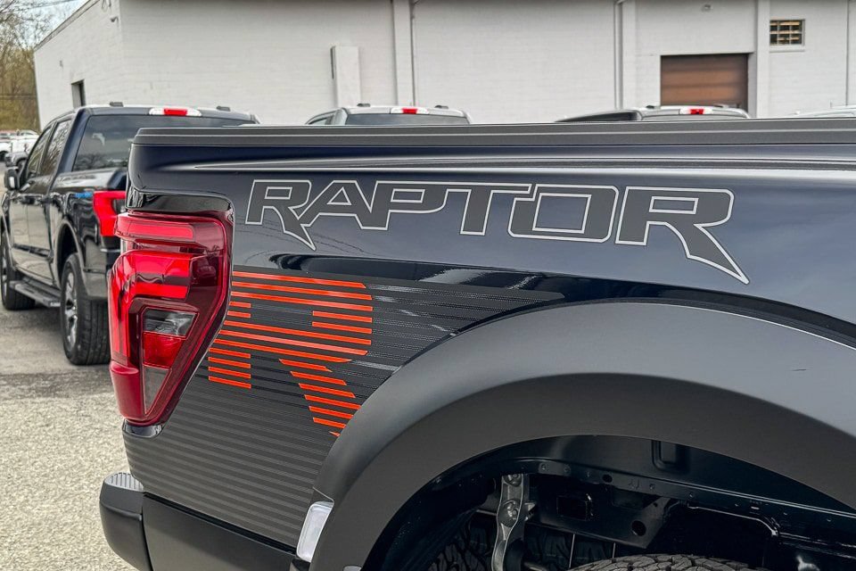 New 2026 Ford F150 Raptor w/ Equipment Group 803A Raptor R AWD/4WD image 27