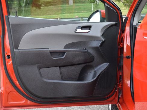 Used 2012 Chevrolet Sonic LTZ image 8