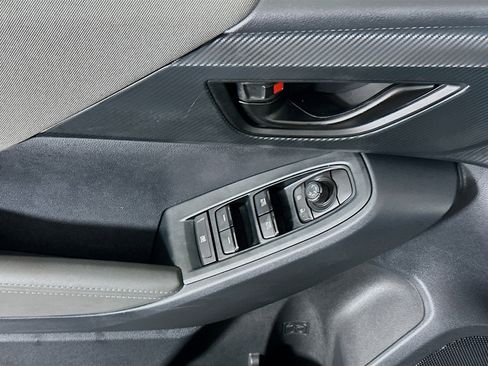 Used 2024 Subaru Crosstrek 2.0i Premium image 13