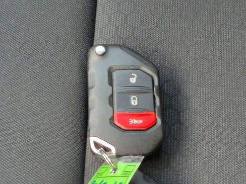 Used 2021 Jeep Wrangler Rubicon AWD/4WD image 28