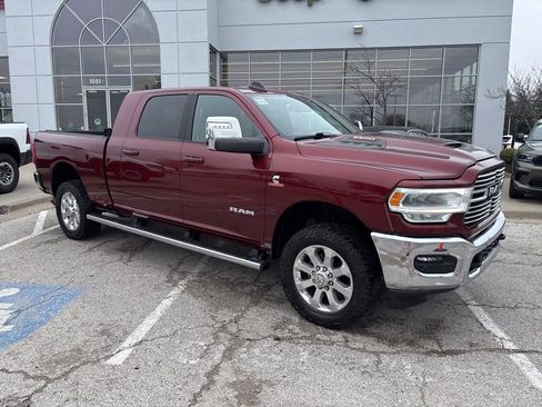 Used 2024 RAM 2500 Laramie w/ Sport Appearance Package image 34