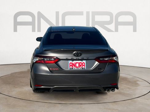 Used 2023 Toyota Camry SE FWD image 9