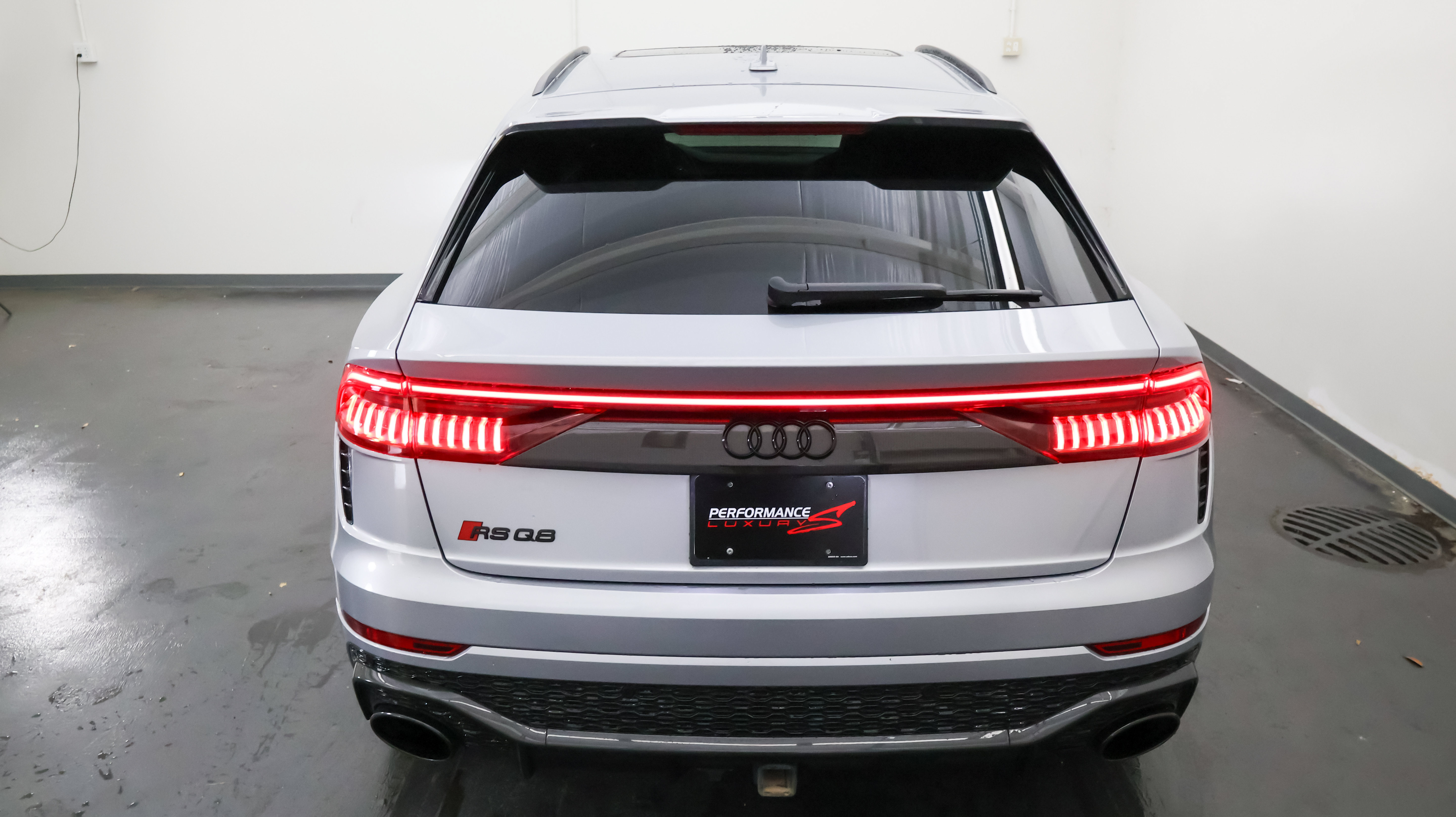 Used 2022 Audi RS Q8 AWD/4WD image 9