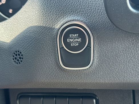 New 2025 Mercedes-Benz Sprinter 2500 image 26