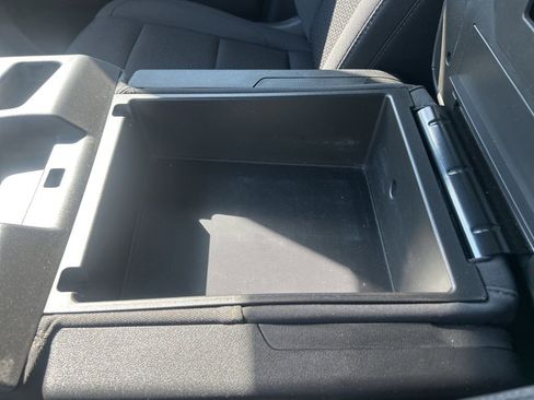 Used 2022 Chevrolet Silverado 1500 W/T w/ WT Value Package image 33